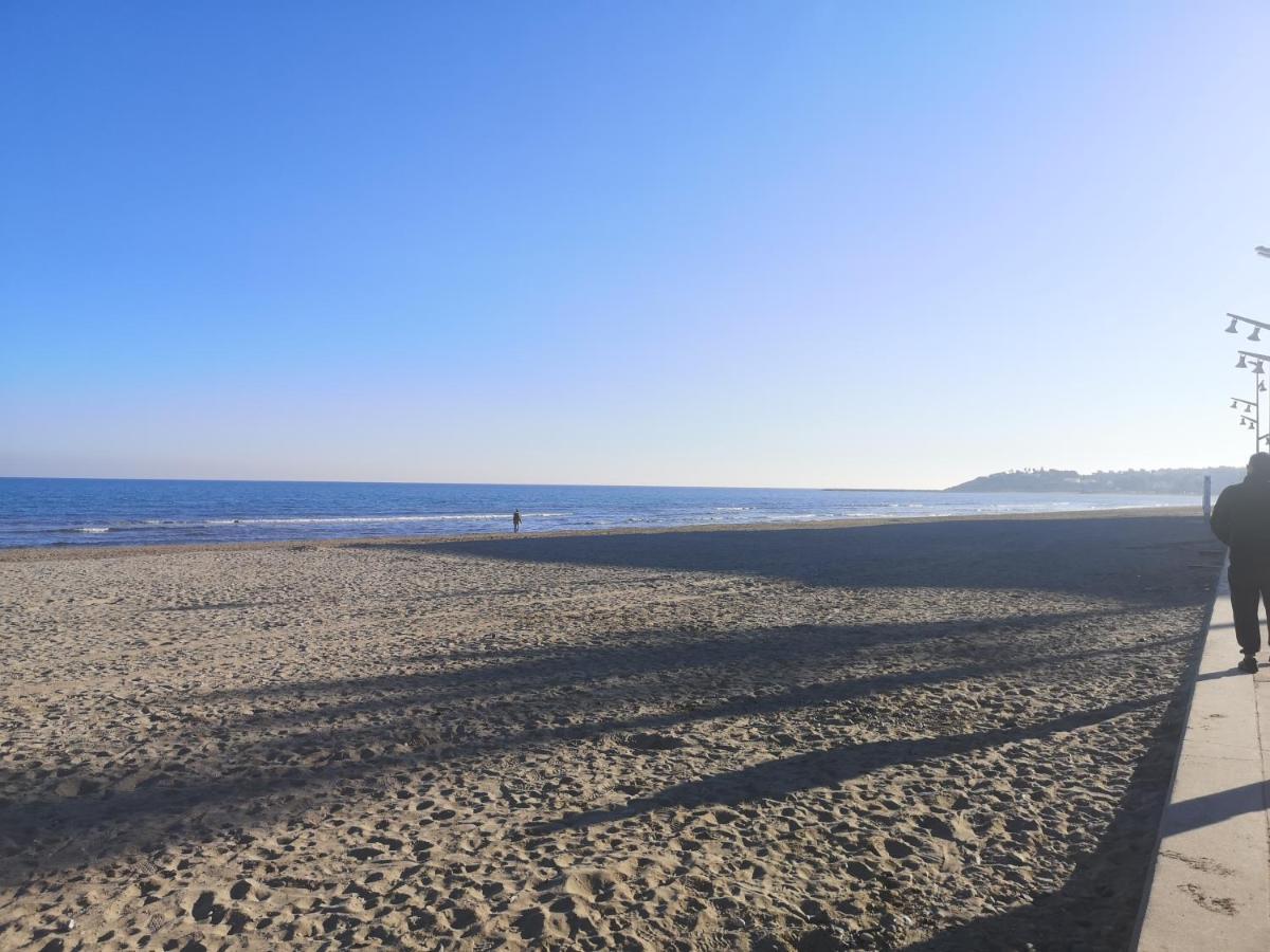 라피네다 Playa Pineda Playa 아파트 외부 사진